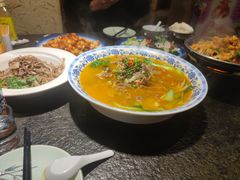 -靠山屯东北农家菜(八龙桥雅苑店)