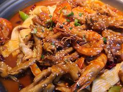 -徐记小怪兽肉蟹煲(中央大街店)