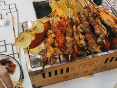 -云晓光头烧烤吧(德平路店)