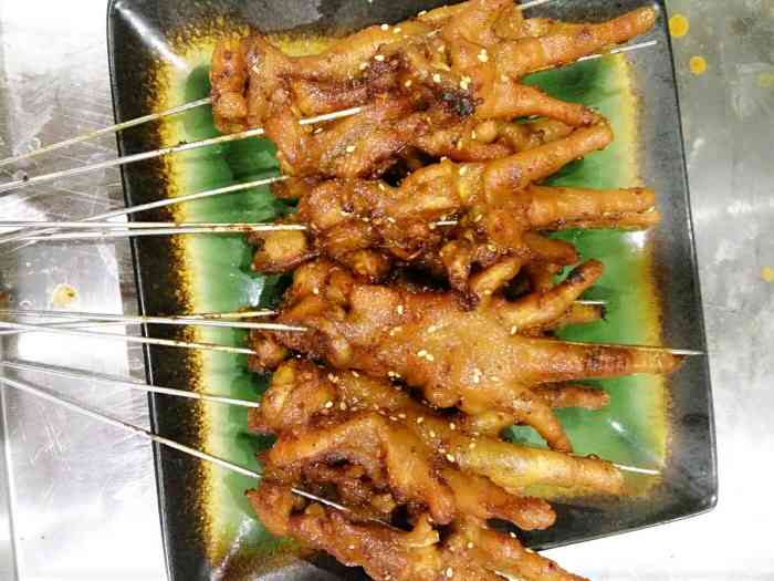 学峰烧鸽-"他家的味道还是一如既往的好,鸡爪子太棒了..."-大众点评移