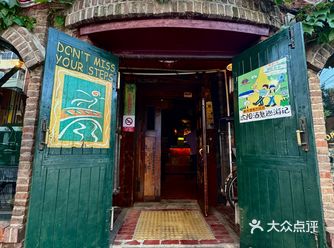 这家美式餐吧真的太喜欢了 从环境到感觉都很特别