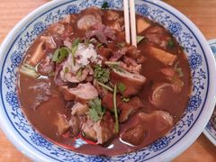 卤煮火烧-门框胡同百年卤煮(鸟巢店)