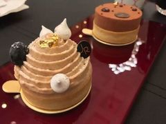 -Salon de The de Joel Robuchon(外滩18号店)