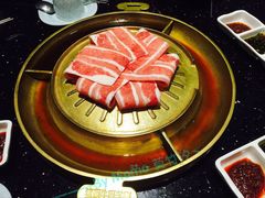 -猪啊牛呀羊啊铜盘烤肉(正大广场店)