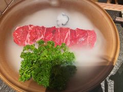 -三出山火锅(南京万象天地店)