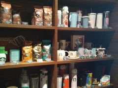 零售区-星巴克臻选(深圳华强北茂业店)