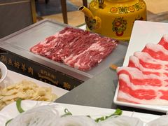 -前门·鲜肉火锅(长风店)