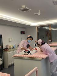 -盈月阁母婴护理中心·月子中心·月嫂育儿嫂