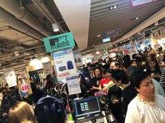店内环境-恒生自动柜员机-荃湾广场一田百货(荃湾店)