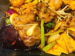 -炉小二铜锅牛蛙•川湘菜(三里屯店)