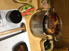 -独食火锅·半米屋台(直营总店)