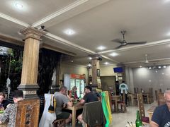 -Warung Babi Guling Ibu Oka 3