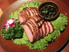 卡拉山火塘烧肉-花马天堂云南餐厅 Lost Heaven(外滩店)
