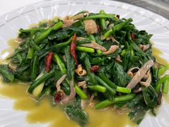 -望海潮海鲜店 特色家常菜(在海一方店)