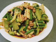 -陈熹公民族美食文化餐厅(中华广场店)