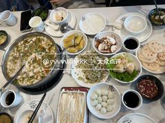 -德林酸菜鱼火锅(南丹店)
