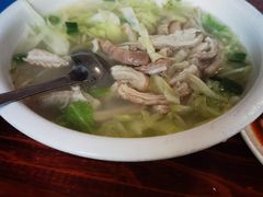 -茅屋大酒店