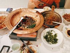 -饭怕鱼·黄焖鲟龙鱼(湖大店)