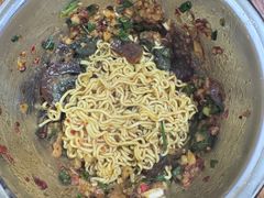 皮蛋拌面-胖子水煮(铁路三村无任何分店)