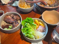 -SHAN山(前滩太古里店)