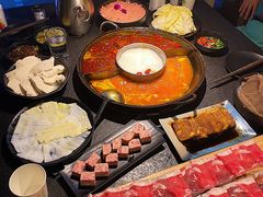 -渝涯重庆豆花老火锅(中赢国际店)