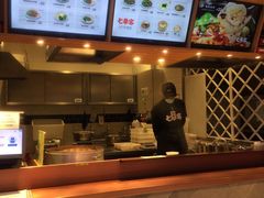 -盒马X会员店(王府井奥莱UP TOWN店)