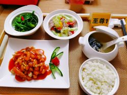 -东方爱堡国际月子会所·产后康复(兴化店)