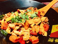 -拿渡麻辣香锅(银泰创意城店)