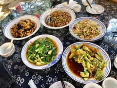 -旺角小渔村·海肠捞饭开创者(环山路店)