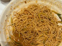 -肥肥虾庄·金牌油焖大虾(汉口城市广场店)