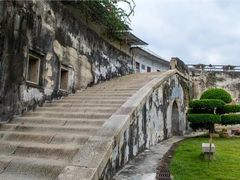 -石炮台公园