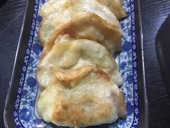 -布衣侯粥道馆(苍梧路店)