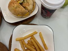 -必胜客(骡马市店)