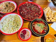 -先启半步颠·川菜小炒