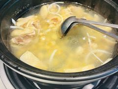 -东椰·海南椰子鸡火锅(朝阳门店)