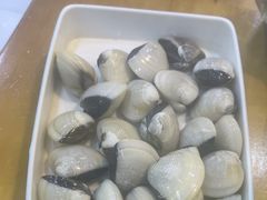 -老何家后安粉·糟粕醋海鲜火锅(三亚湾椰梦长廊店)