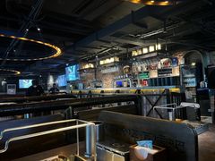 -麦凯伦烧烤·精酿超级工厂店(金桥总店)