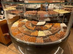 -Laderach 莱德拉(上海环贸iapm店)