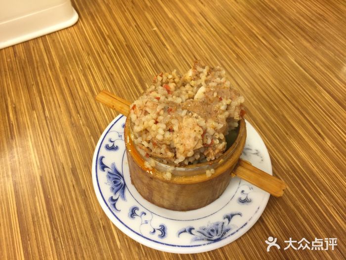 永康牛肉麵粉蒸排骨图片