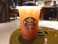 冰摇桃桃乌龙茶-星巴克臻选(北京嘉里中心第二店)