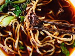 全宇宙最棒香辣牛肉面-柒Lounge(三里屯店)