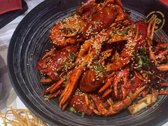 -肥肥虾庄·金牌油焖大虾(首义路店)