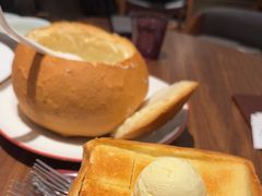 -港丽餐厅(正大店)