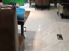 大堂-德顺斋爆肚涮肉馆·烧烤·羊蝎子·清真炒菜(马驹桥店)