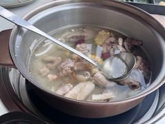 -喃喃椰·糟粕醋·椰子鸡火锅(七堡花园店)