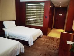 -兴芮温泉度假区