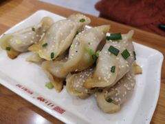 牛肉鍋貼-小姜锅贴(凤凰街店)