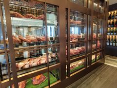 面包甜点陈列柜-老乾杯和牛烧肉(王府中环店)