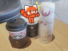 -星巴克臻选(上海合生汇1F店)