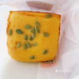 个人还是更喜欢，香芋流沙蛋黄，和糯米蛋黄的口味